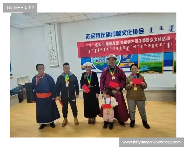苏尼特左旗车手额尔德尼勇夺哈斯额尔登沙漠赛冠军展现非凡技艺 苏尼特左旗车手额尔德尼勇夺哈斯额尔登沙漠赛冠军展现非凡技艺